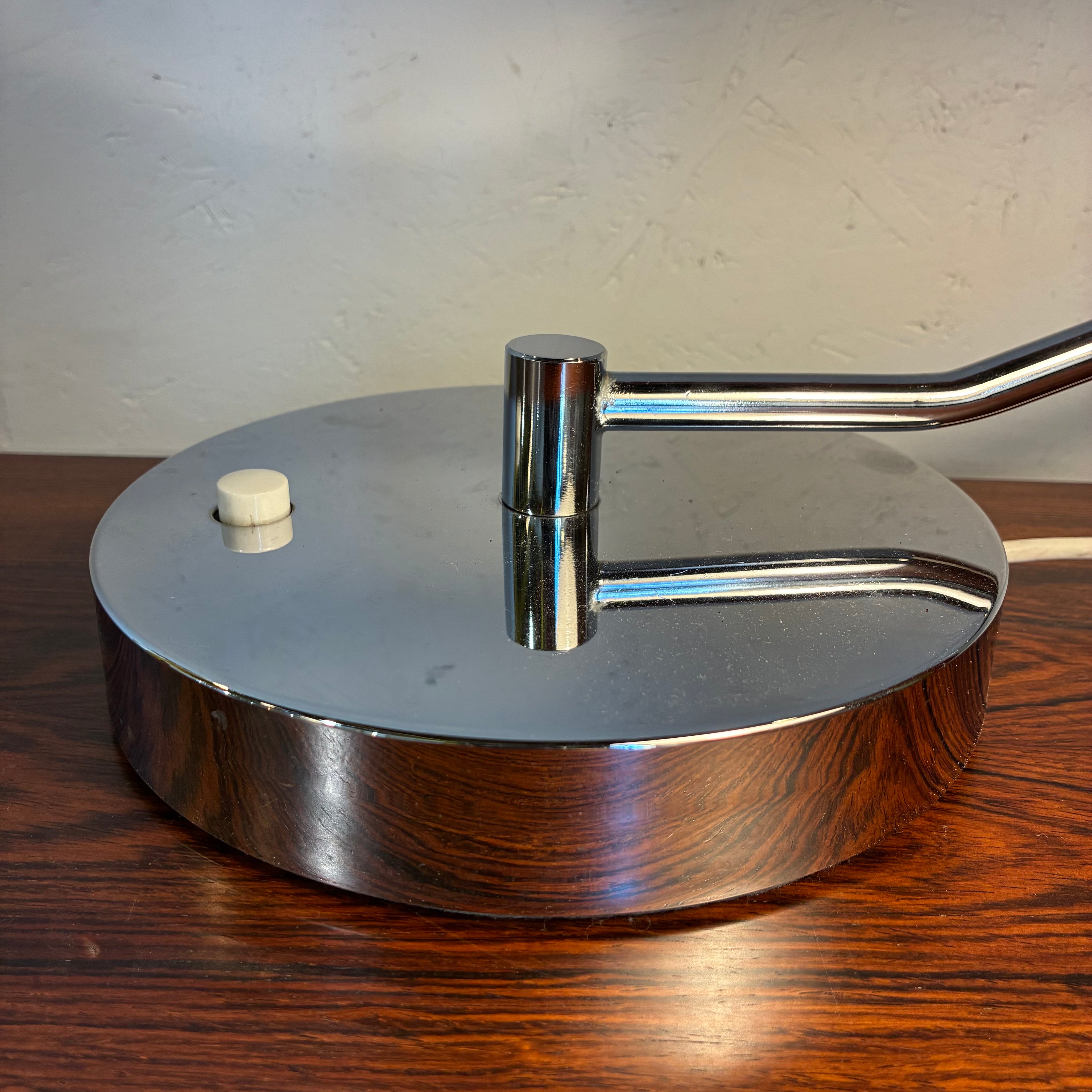Lampe Michie Clay pour Knoll