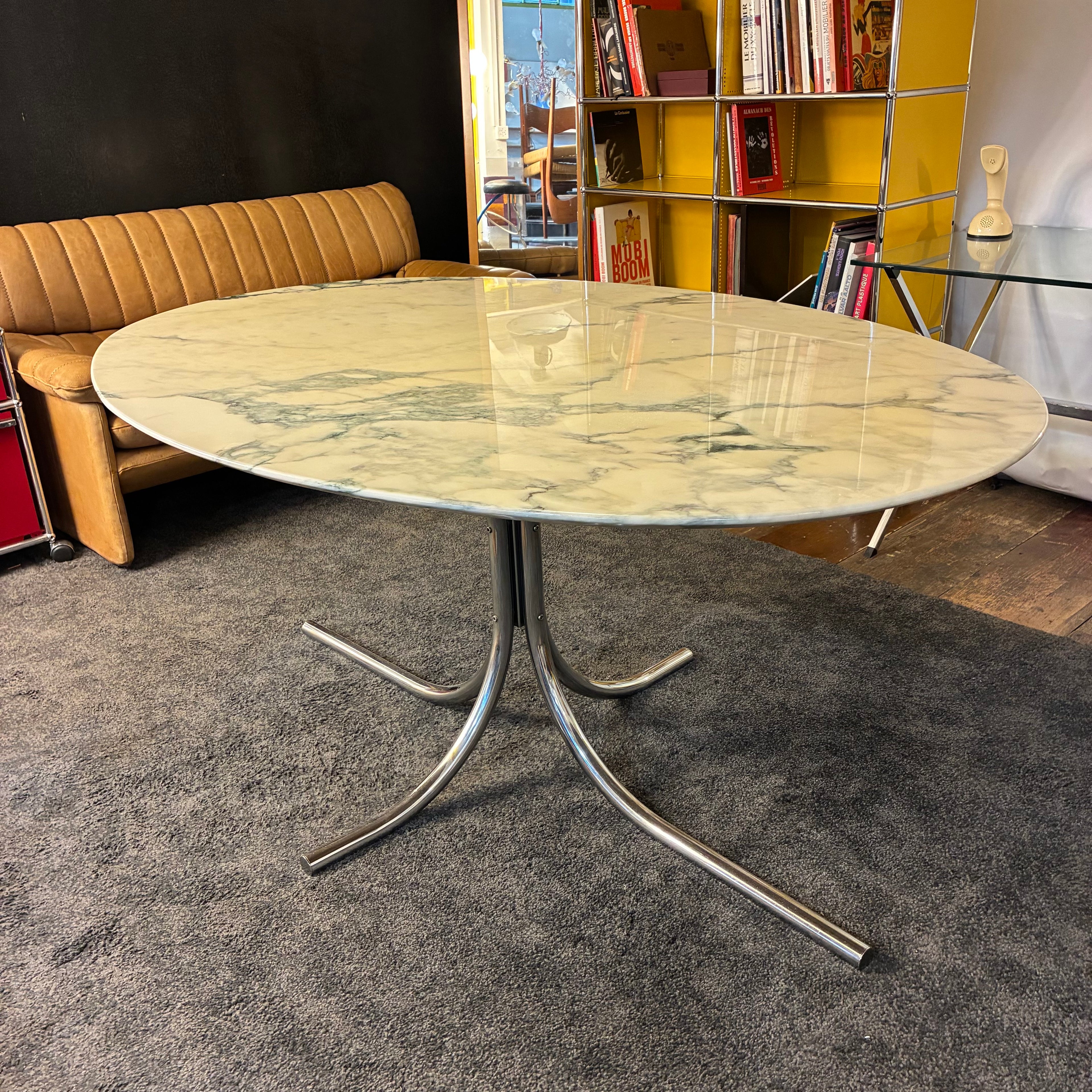 Table ovale marbre