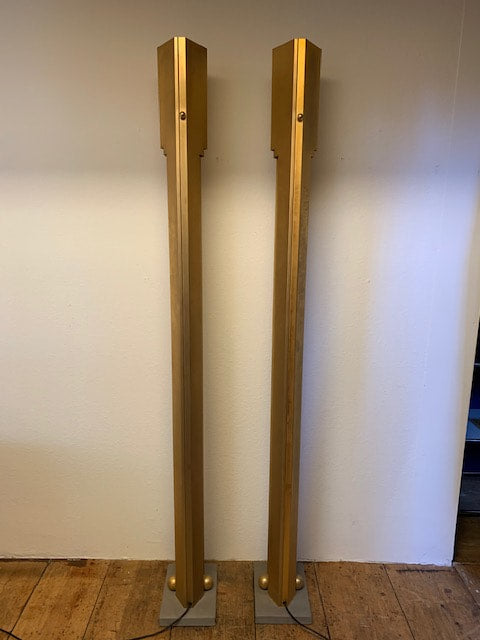 Lampadaire Totem Kazuhide Takahama